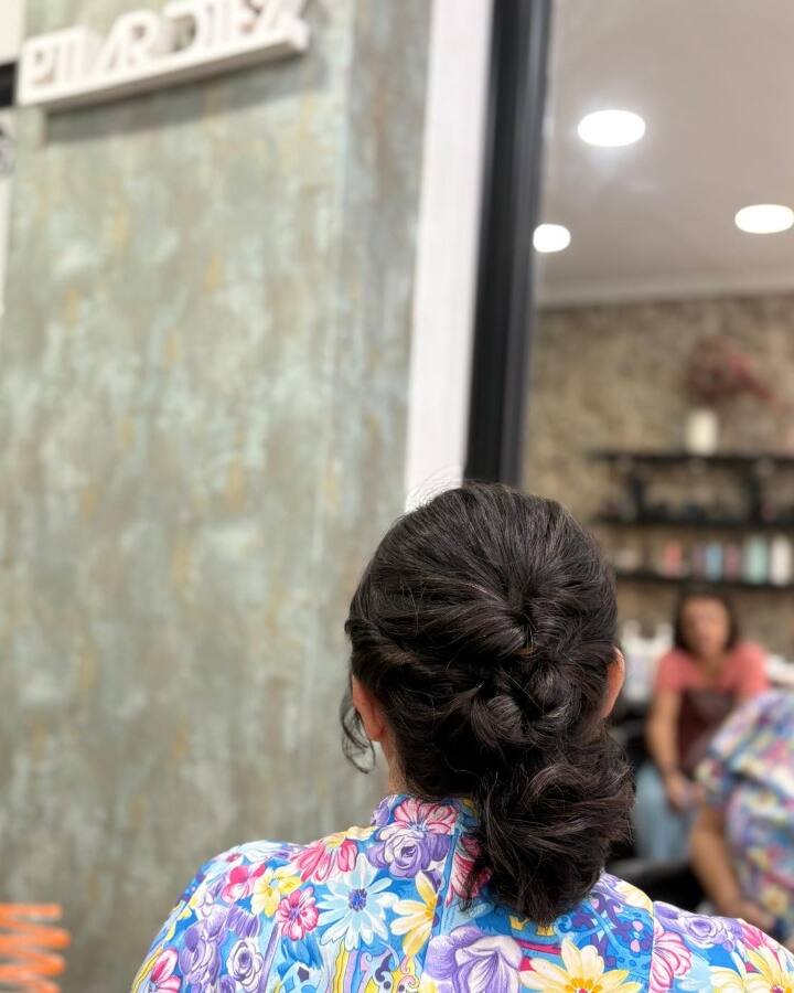 Peluqueria Pilar Diez - maquillaje y peinado para novias, madrinas, invitadas y eventos