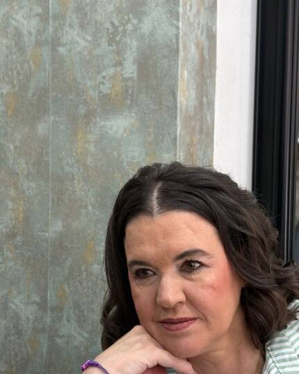 Peluqueria Pilar Diez - maquillaje y peinado para novias, madrinas, invitadas y eventos